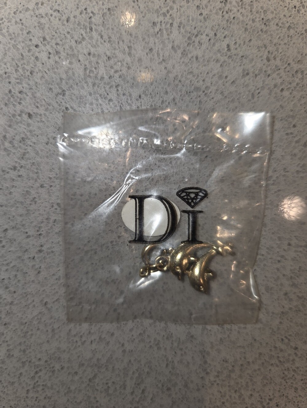 Diamonds International Gold Dolphin Charm